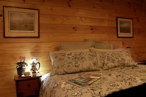 1 bedroom, bed sheets - Rustic Room Rental in Lodge with Breathtaking Views near Greymouth, New Zealand (Westport)