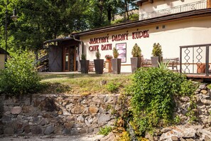 Exterior - Alžbeta - Liečebné termálne kúpele (Sklené Teplice)