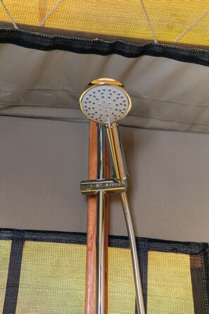 Bathroom - ENTEPESI TENTED CAMP (Maasai Mara)