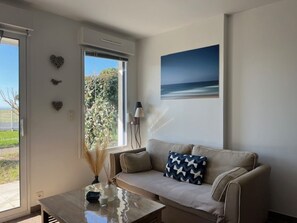 TV - Exceptional sea view-Pool-Garden-Residence of standing (Châtelaillon-Plage)
