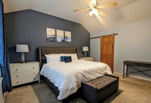 Room - Phenomenal 3-bedroom Townhome with High End Upgrades (Westminster)