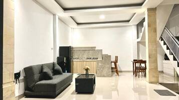 Superior Villa, Balcony, Garden View | Ruang tamu