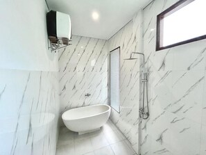 Bathroom - Widhiana Villa Ubud (Ubud)