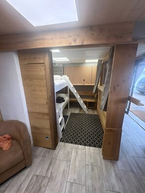 2 slaapkamers, wifi, beddengoed