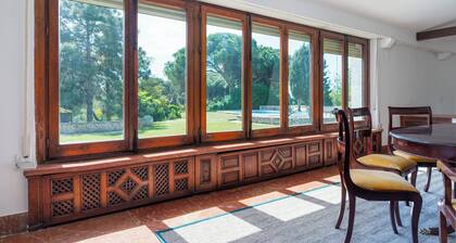 Luxurious finca with swimming pool near the beach.