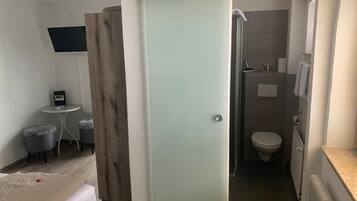 Double Room, Balcony, Partial Lake View