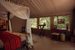 Tenda Deluks, pemandangan resor