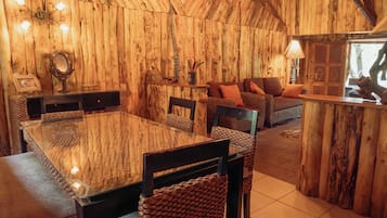 Cabin, Multiple Beds, River View | Dining