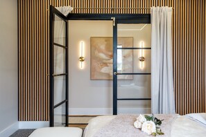 Room - Megan's Hideaway Luxury 4 Bed Retreat (Stourport-on-Severn)