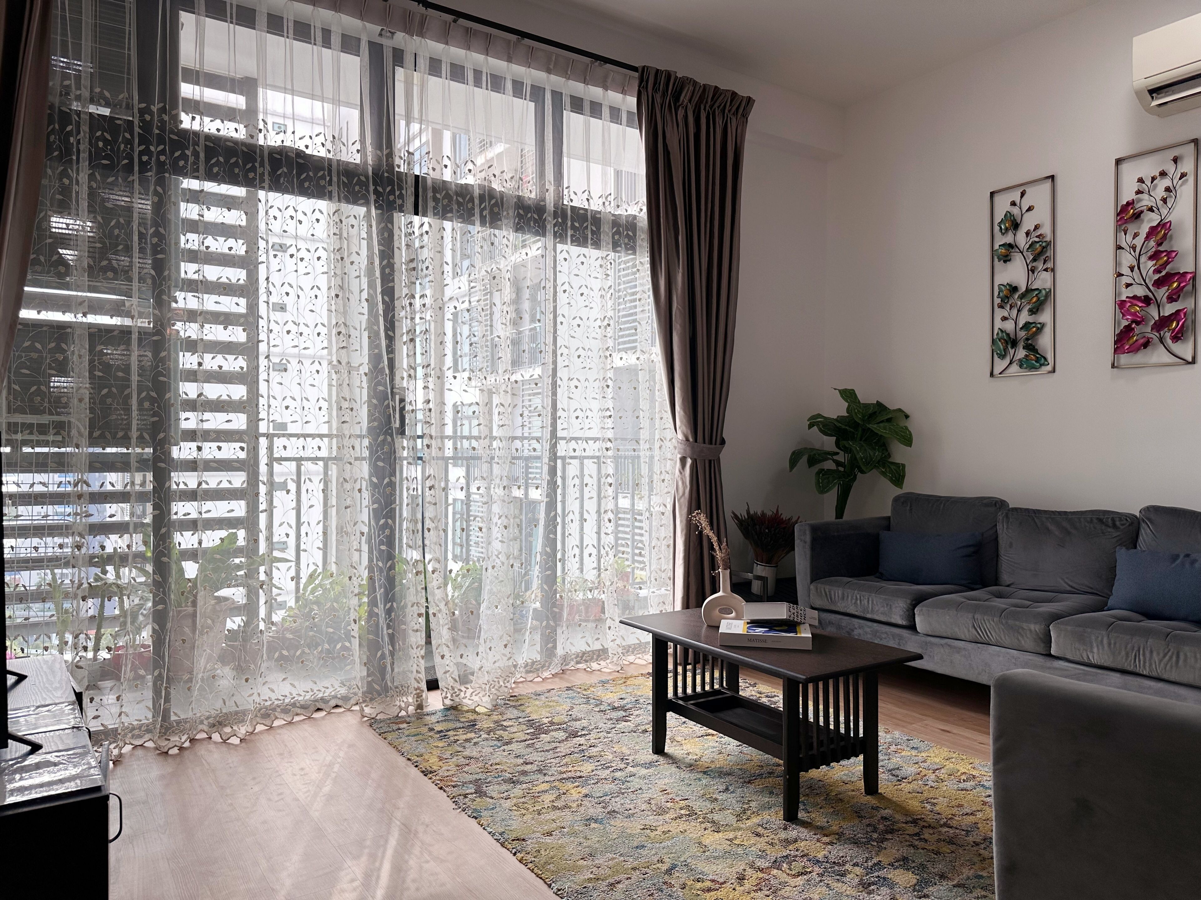 Apartment, 3 Bedrooms, Ocean View | Living area