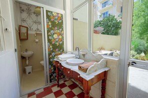 Apartamento, vista para a baía | Banheiro