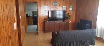 Large house 9 guests. Ideal families and friends 10 minutes from the town center
