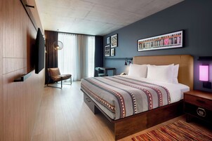 Ropa de cama hipoalergénica y minibar 