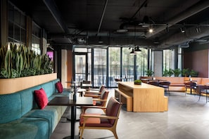 Restaurant - Moxy Ottawa Downtown (OTTAWA)