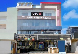 Exterior - Hotel Shivay Near Vishwanath Temple  (Varanasi)