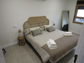 3 Schlafzimmer, Bügeleisen/Bügelbrett, WLAN, Bettwäsche
