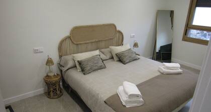 House with pool near senda viva and Bardenas reales