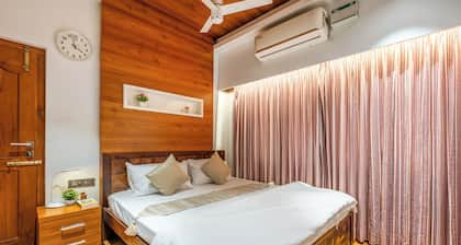 Alaya Stays HSR Penthouse 4BHK Apartment