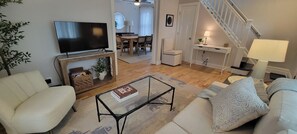 Living area - Charming House in the City, so Close to Mayo (Rochester)
