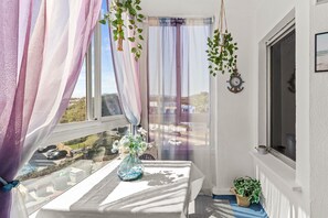 Interior - Algaida Beach Send Litoral Studio with Sea View, Wi-Fi and Air Conditioning (Calahonda)