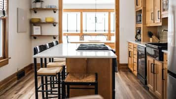 Macchina per tè/caffè, frigorifero, microonde, forno