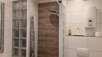 Dusche, Haartrockner