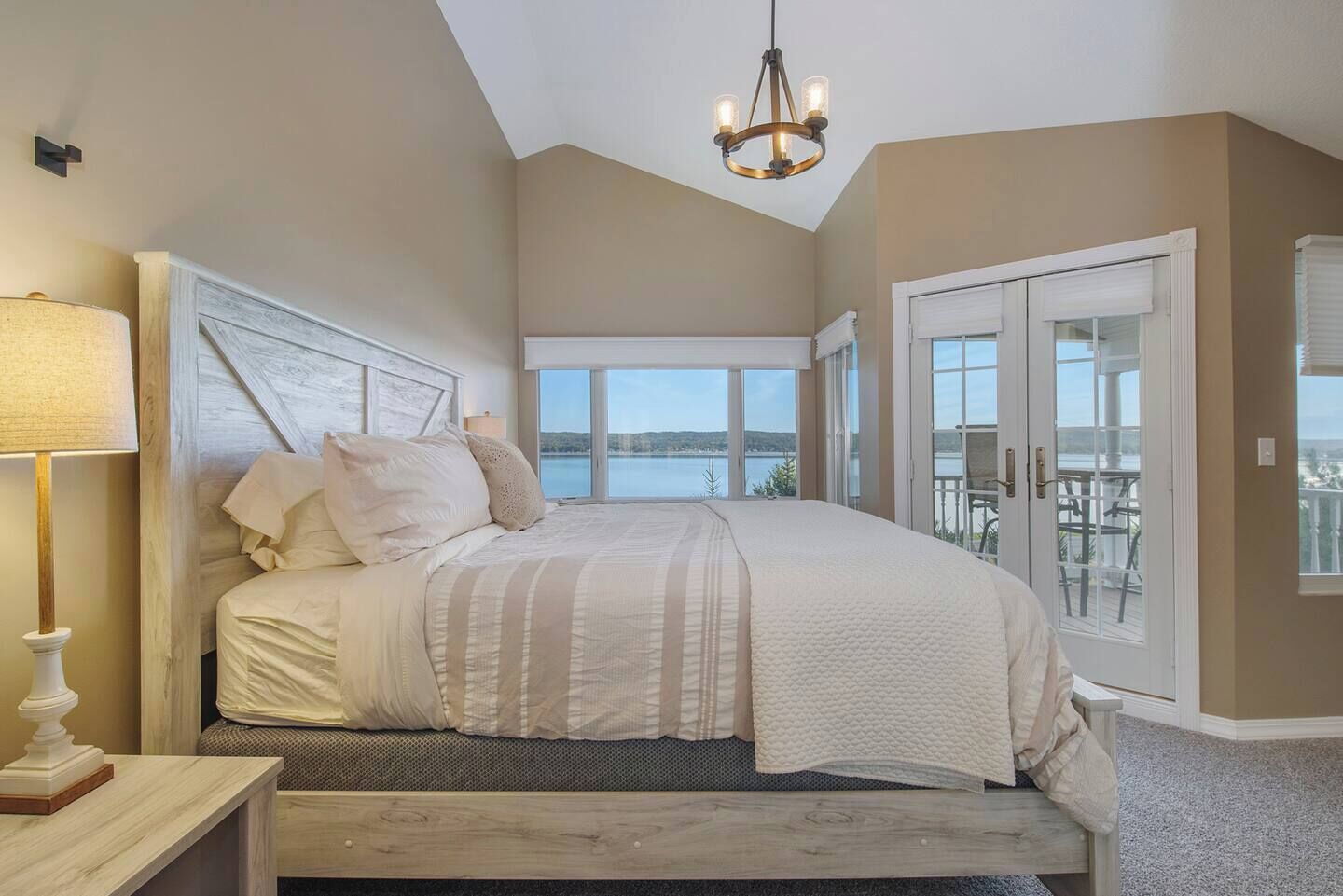 4 bedrooms, free WiFi