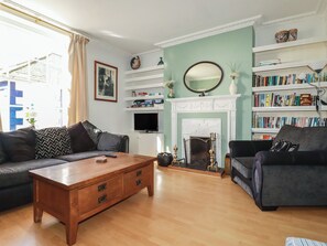 Living area - The Old Bank House (St Austell)