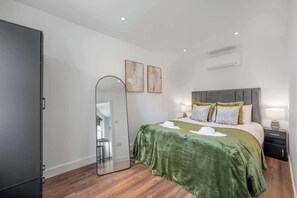 1 Schlafzimmer, Bügeleisen/Bügelbrett, Reisekinderbett, WLAN