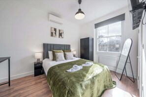 1 Schlafzimmer, Bügeleisen/Bügelbrett, Reisekinderbett, WLAN