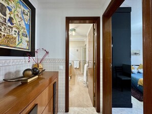 2 bedrooms, iron/ironing board, free WiFi, bed sheets - ALBUFEIRA STYLISH 4 by HOMING (Albufeira)
