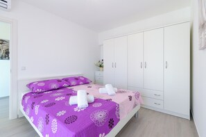 2 chambres, Wi-Fi gratuit, draps fournis
