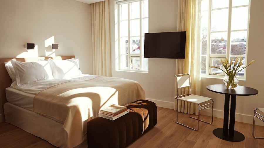 Mjólk Hotel