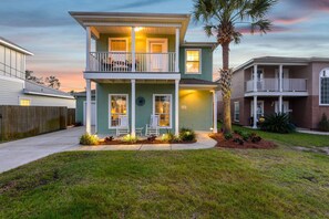Exterior - 3BR Lagoon & Beachside Escape w/ Heated Pool for 8 Guests (Panama City Beach)