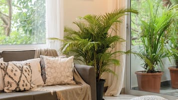 Apartment, 2 Bedrooms, Balcony | Living area