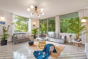 Apartment, 2 Bedrooms, Balcony | Living area