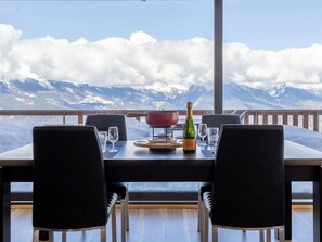 Outdoor dining - Nice apartment for 4 people with WIFI, TV and terrace (Basse-nendaz)