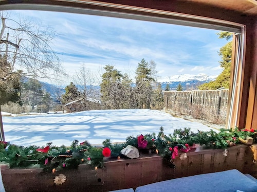Merveilleuse maison de vacances privée pour 8 personnes avec WIFI, TV, terrasse et vue panoramique