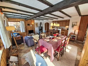 Dining - Beautiful private villa for 8 people with WIFI, TV, terrace and panoramic view (Vercorin)