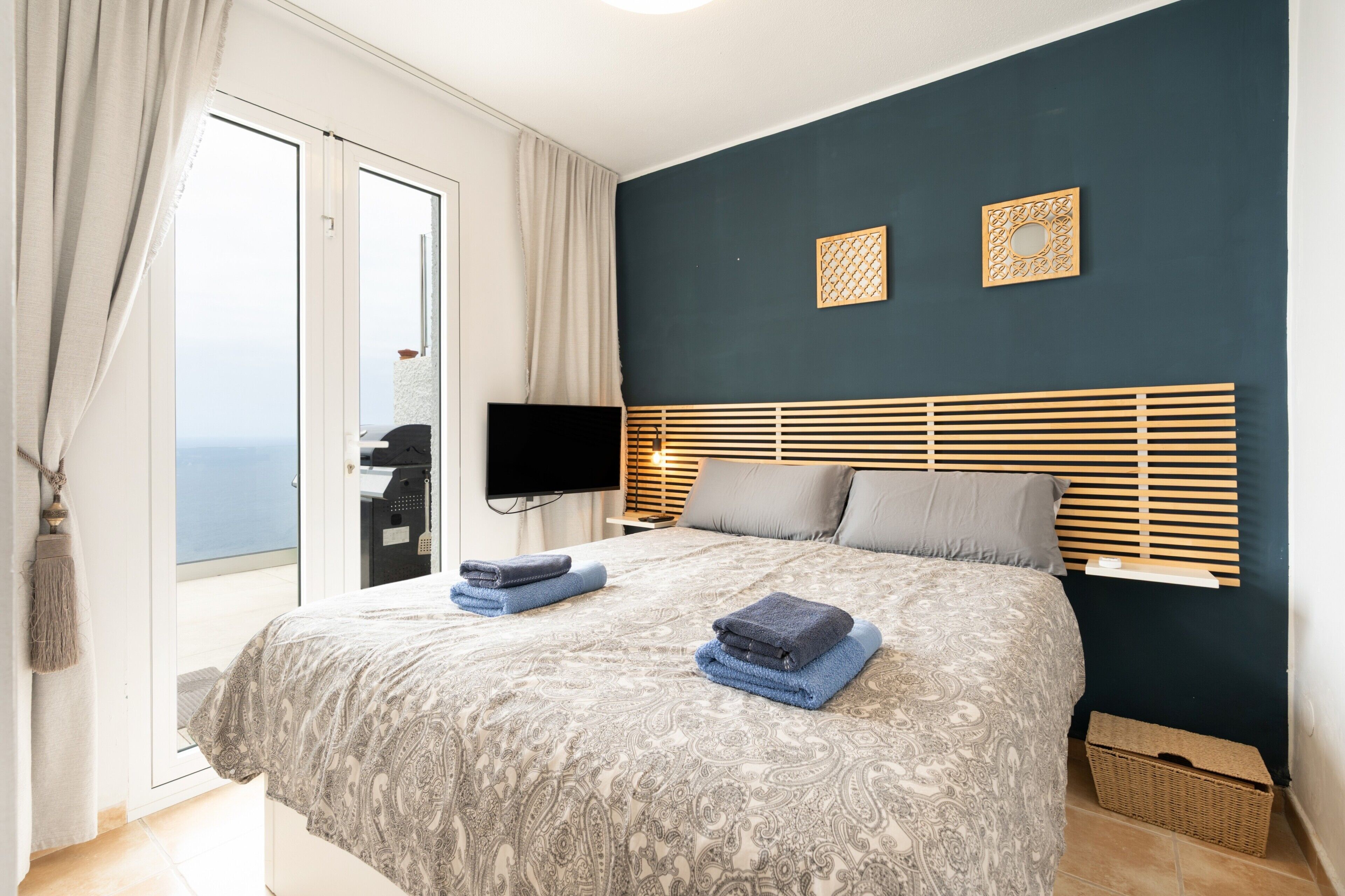 2 slaapkamers, een strijkplank/strijkijzer, wifi, beddengoed