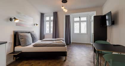 Nena Apartments Hermannplatz by LESA