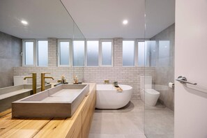 Ferienhaus | 4 Schlafzimmer, Internetzugang