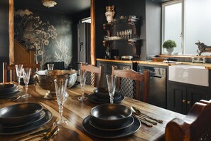 Room - Old Earth Ridgestone (Kendal)