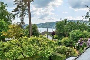5 bedrooms, Internet - Watermead Ridgestone (Windermere)
