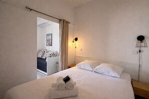 Free WiFi - T2 balcony with barbecue, Tennis MC (Beausoleil)