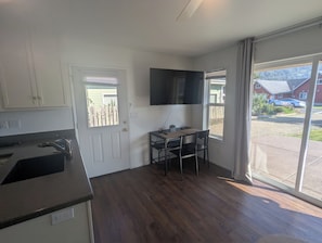 Fridge, microwave, dishwasher, coffee/tea maker