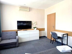 Living area - Hotel Orbita (Wrocław)