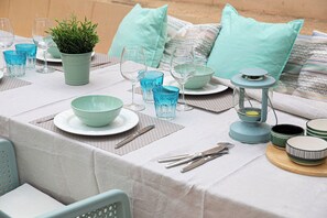 Dining - VillaSandra (Cala Blava)