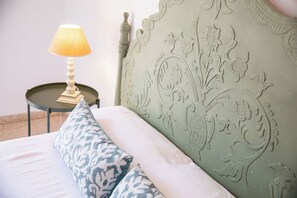 Blackout curtains, iron/ironing board, free WiFi - VillaSandra (Cala Blava)