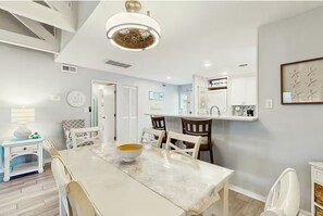 Dining - Palmetto Dunes Beach Villa | Golf, Pool,  Dogs OK (Hilton Head Island)